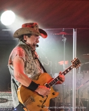 20110730-Ted-Nugent-211