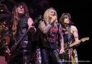 Steel-Panther_20230328-1102_Connie-Balcer