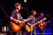 20241114-The-Wild-Feathers-011_FrontRowMusicNews