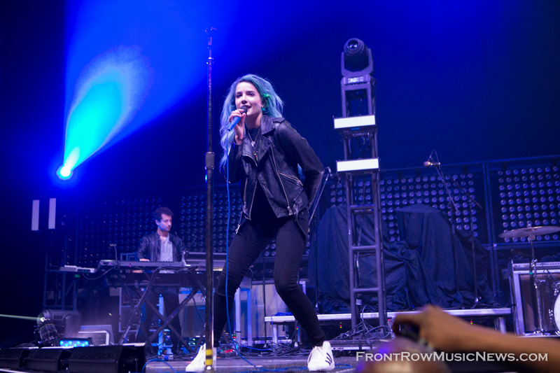 20150615-Halsey-013