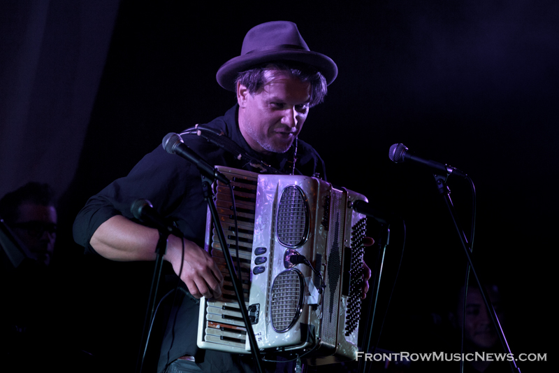 Calexico - Hi Res - Sarah Hess-11