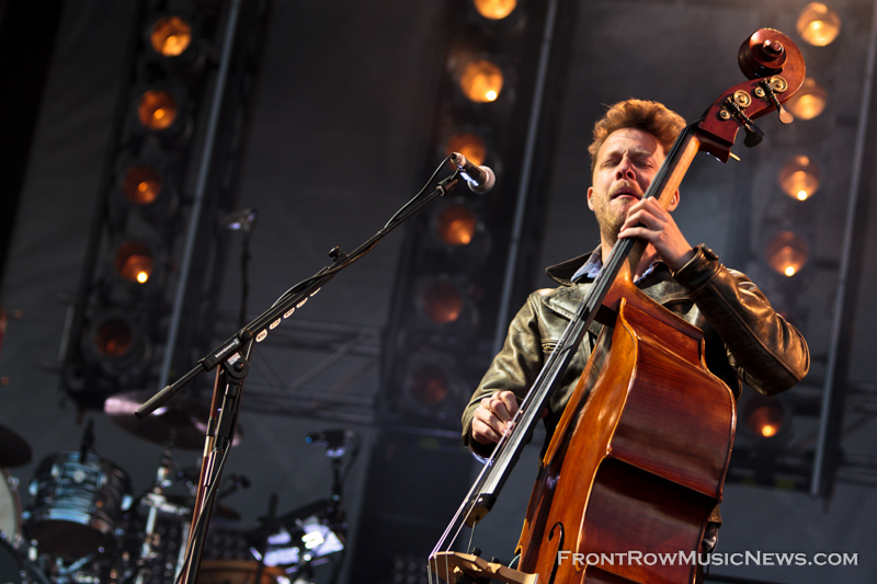 Mumford & Sons - Hi Res - Sarah Hess-10