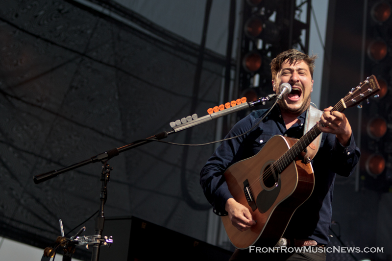 Mumford & Sons - Hi Res - Sarah Hess-28