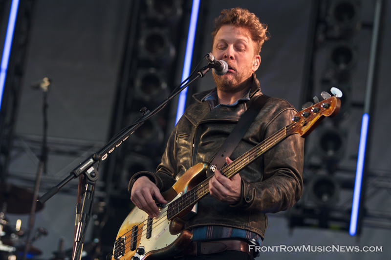 Mumford & Sons - Hi Res - Sarah Hess-34