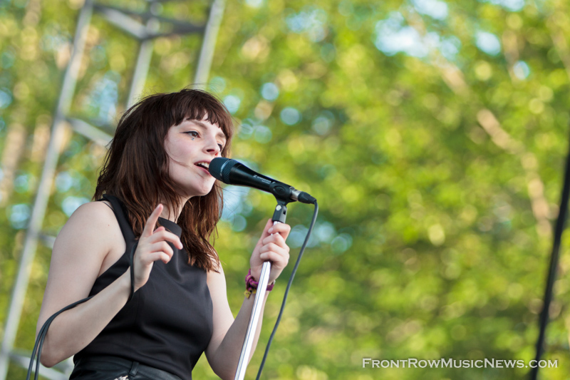 CHVRCHES - High Res - Sarah Hess-2