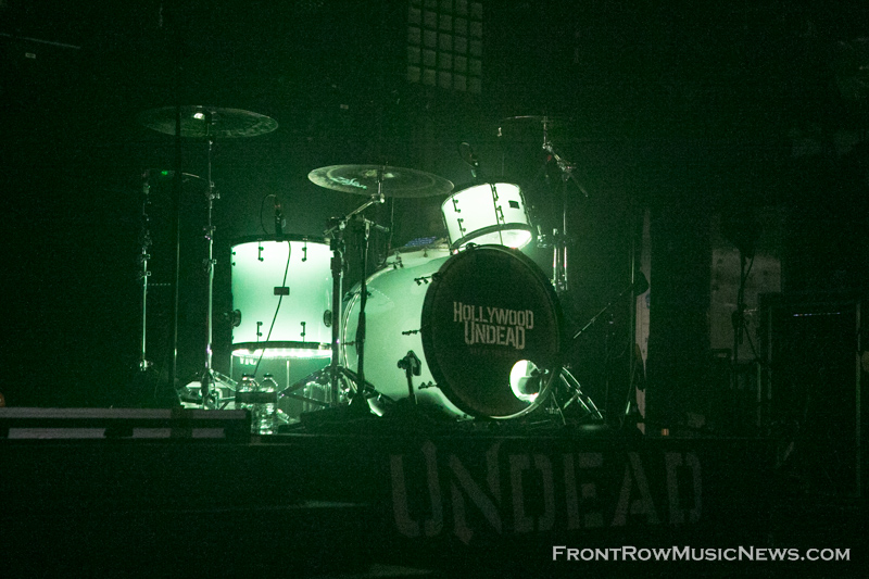 20151018-Hollywood-Undead-004