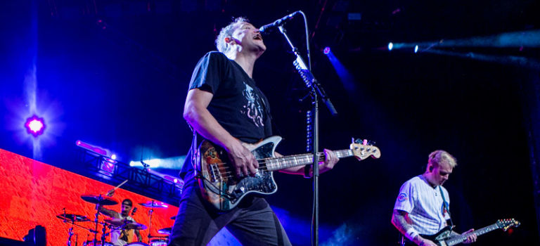 Blink-182 at Hollywood Casino Amphitheatre in Chicago / Tinley Park