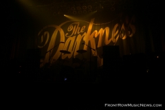 20160427-The-Darkness-005