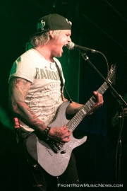 20160525-Escape-the-Fate-097