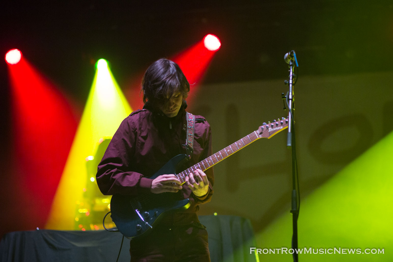 Chon_12.7.17_Aragon Theater_Megan Sontag-3