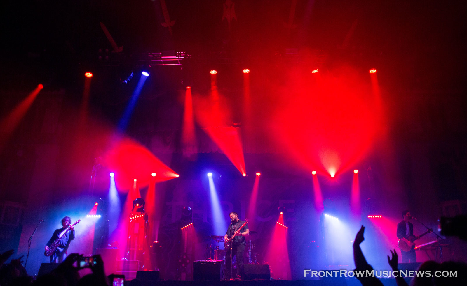 Thrice_12.7.17_Aragon Theater_Megan Sontag-58