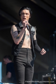2018WTR2-Black-Veil-Brides-1101