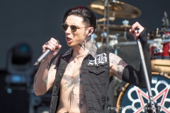 2018WTR2-Black-Veil-Brides-0934