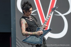 2018WTR2-Black-Veil-Brides-0985