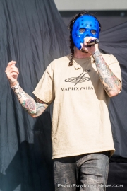2018WTR2-Hollywood-Undead-1610