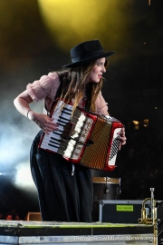 2019-WinterJam-Rend-Collective-7384