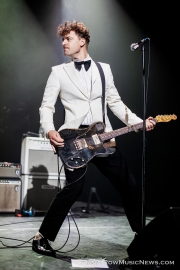 thehives_20190520_010