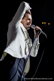 thehives_20190520_013