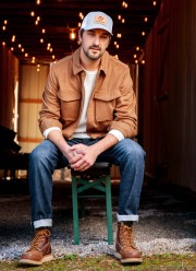 04_Rhett-Walker-at-Universal-Orlandos-Rock-the-Universe