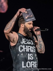 WinterJam22-Skillet-0058_Daniel-Moll