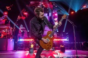 WinterJam22-Skillet-8981_Daniel-Moll