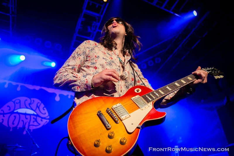 20220316-Dirty-Honey-011_FrontRowMusicNews