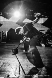 20220403-grandson-070_FrontRowMusicNews