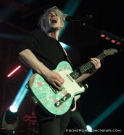 20220427-Badflower-3881_Connie-Balcer