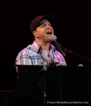 20220913-Gavin-DeGraw-01_Mosie-Hillis