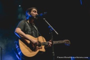 Mosie-NoahKahan-01