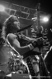 Steel-Panther_20230328-1002_Connie-Balcer