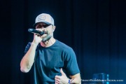 Walker-Hayes-104-20230413_FrontRowMusicNews