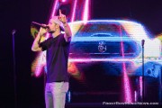 Walker-Hayes-434-20230413_FrontRowMusicNews