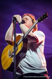 Lewis-Capaldi-44-20230419_Alexandra-Geshel