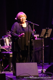 20231201-Mavis-Staples-116_FrontRowMusicNews