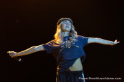 20250626-Claire-Rosinkranz-140_FrontRowMusicNews