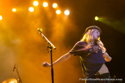 20250626-Claire-Rosinkranz-111_FrontRowMusicNews