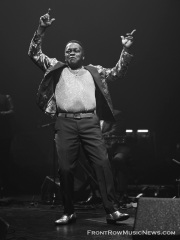 20250723-Lee-Fields-004_Mosie-Hillis