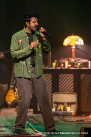 20251002-Young-the-Giant-230_FrontRowMusicNews