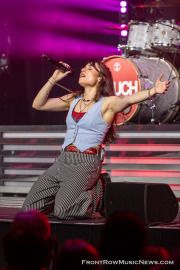 20251107-Couch-19_FrontRowMusicNews