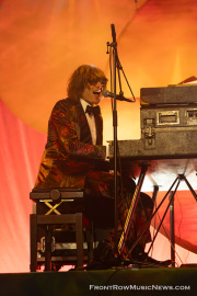 20251129-Neal-Francis-06_FrontRowMusicNews