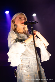 20260527-Claire-Rosinkranz-0024_FrontRowMusicNews