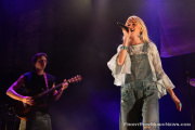 20260527-Claire-Rosinkranz-0034_FrontRowMusicNews