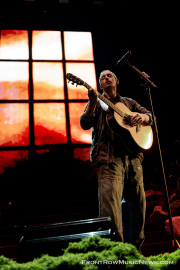 20260911-Dermot-Kennedy-06552_JadeWinkoski