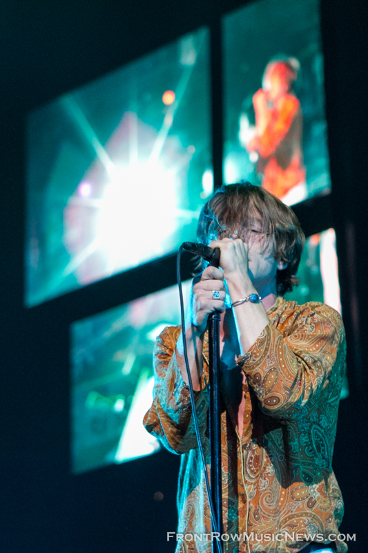 2014-Cage-the-Elephant-134