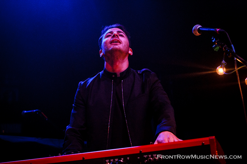 Hunter Hunted at Riviera Theatre - Front Row Music News
