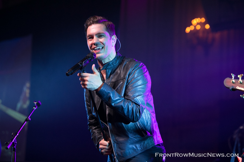 20150710-Andy-Grammer-085