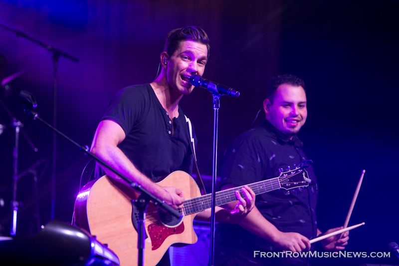 20150710-Andy-Grammer-276