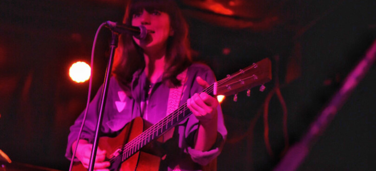 Eleanor Friedberger shares New View at Empty Bottle.