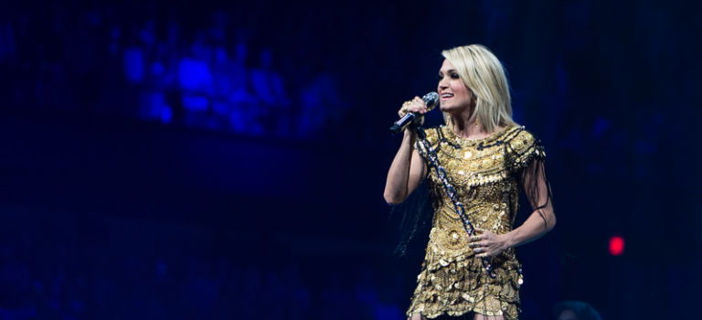 Carrie Underwood Shines at Allstate Arena in Rosemont